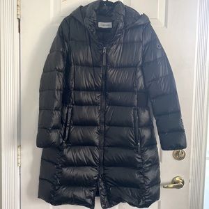 Calvin Klein Women’s Puffer jacket, Large